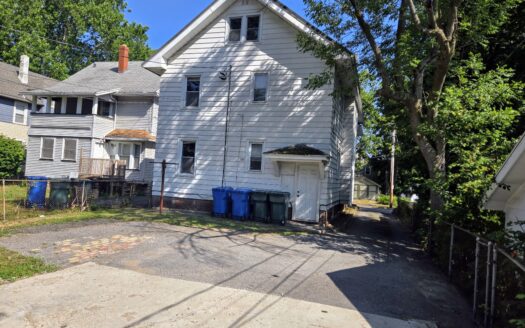 3-5 Ravenwood Avenue